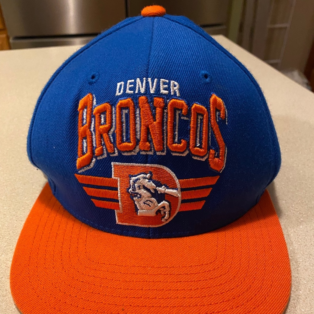 DENVER BRONCOS Vintage Collection (Mitchell & Ness) Snapback Hat